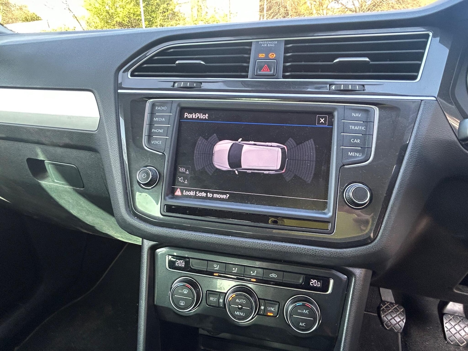 Used Volkswagen Tiguan 2017 for sale - 78185350: Photo 8