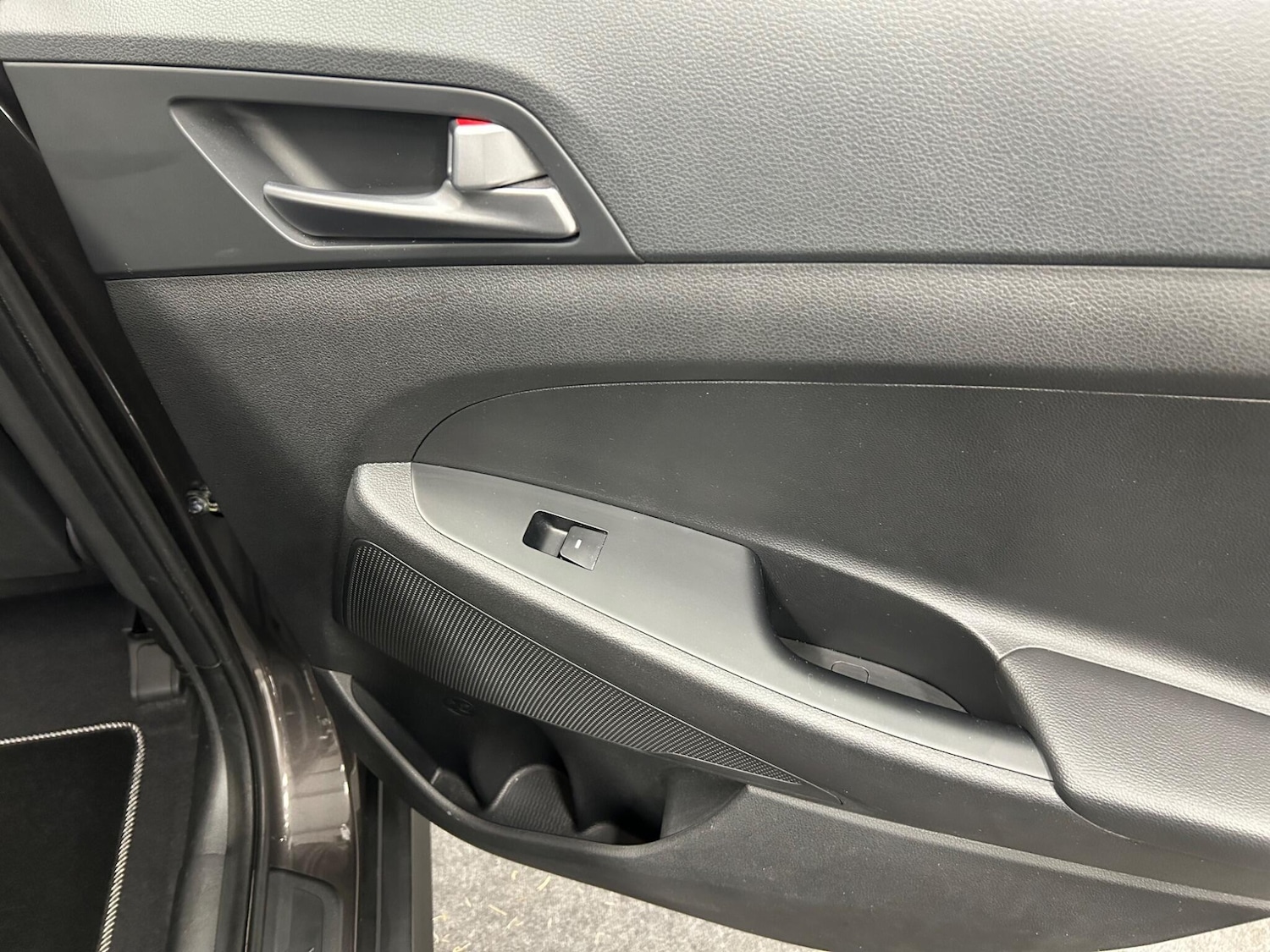 Used Hyundai TUCSON 2016 for sale - 76976746: Photo 26