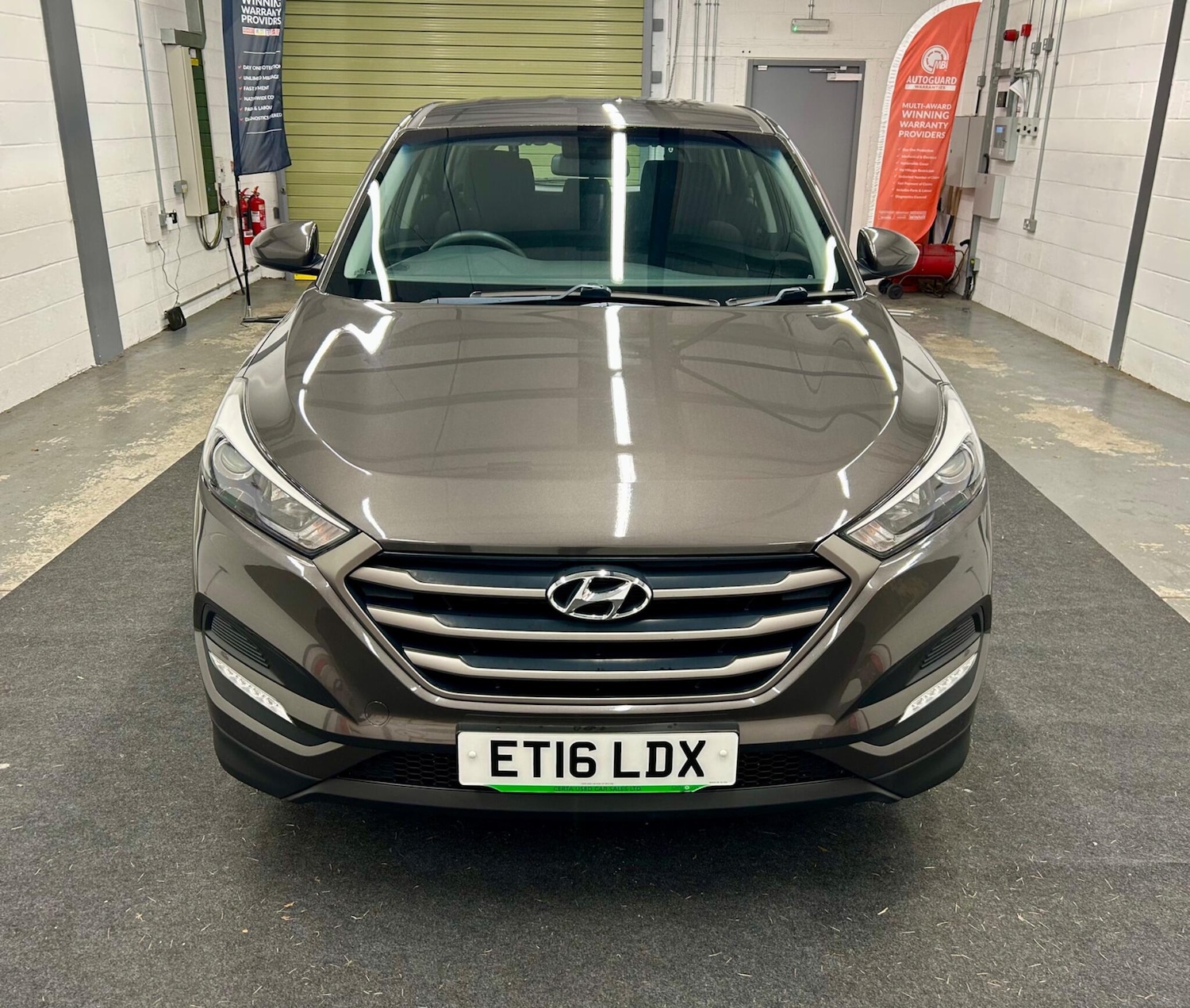 Used Hyundai TUCSON 2016 for sale - 76976746: Photo 3