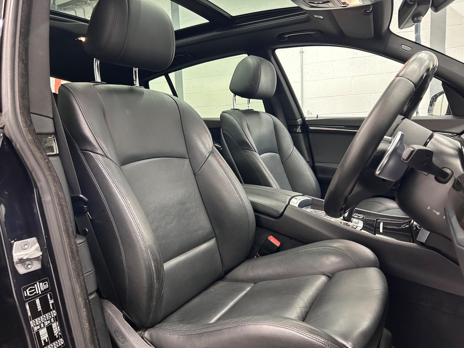 Used BMW 5 Series 2015 for sale - 76996513: Photo 25