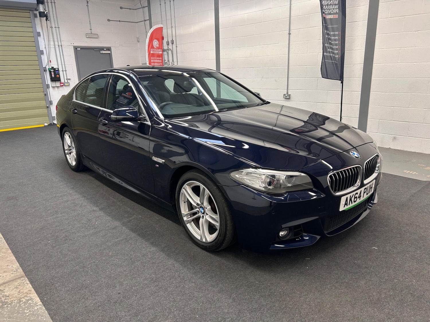 Used BMW 5 Series 2014 for sale - 76613042: Photo 1