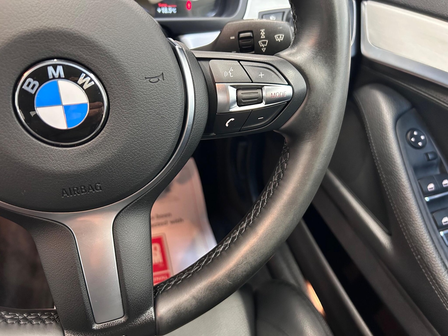 Used BMW 5 Series 2014 for sale - 76613042: Photo 32