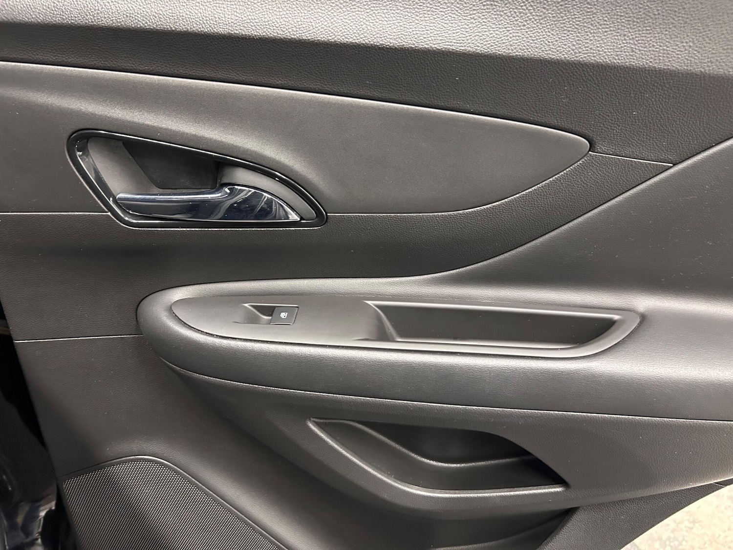 Used Vauxhall Mokka X 2018 for sale - 76612977: Photo 26