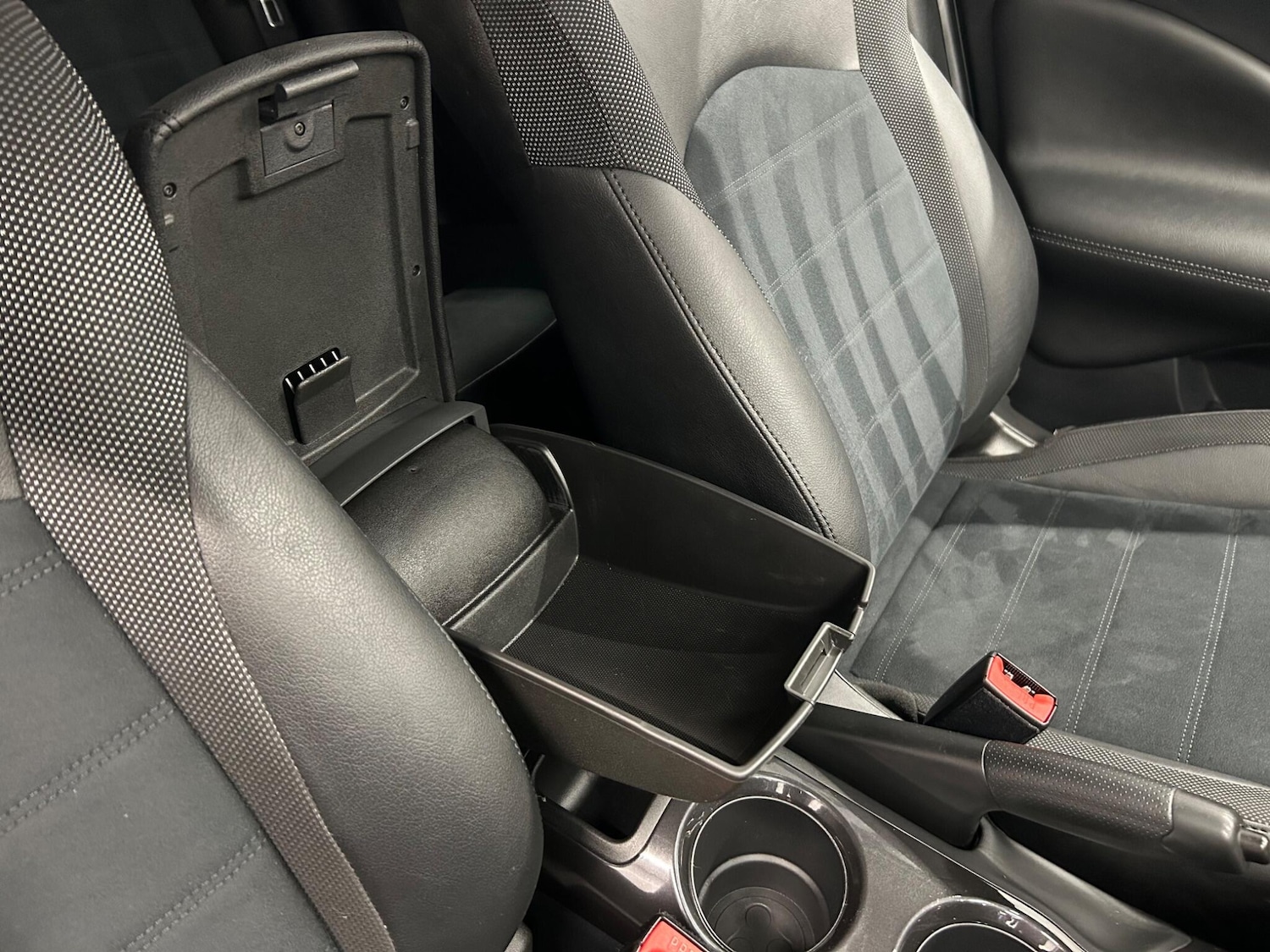 Used Nissan Juke 2018 for sale - 77144324: Photo 21