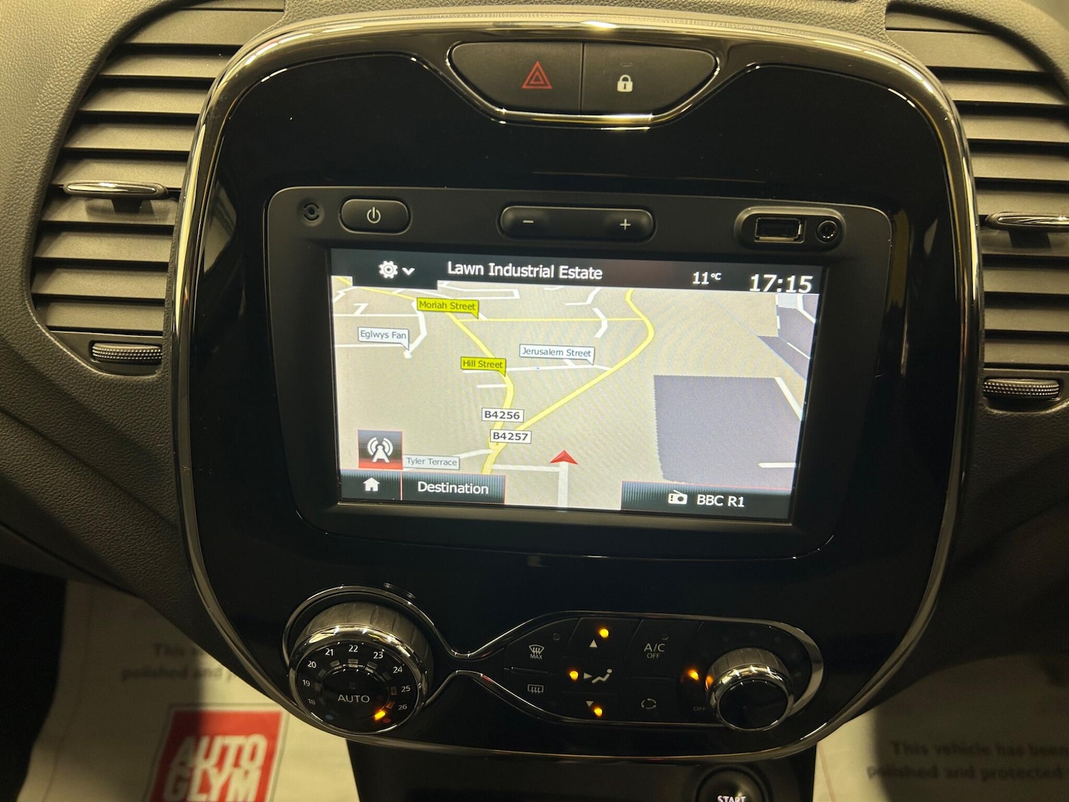 Used Renault Captur 2017 for sale - 76613169: Photo 18