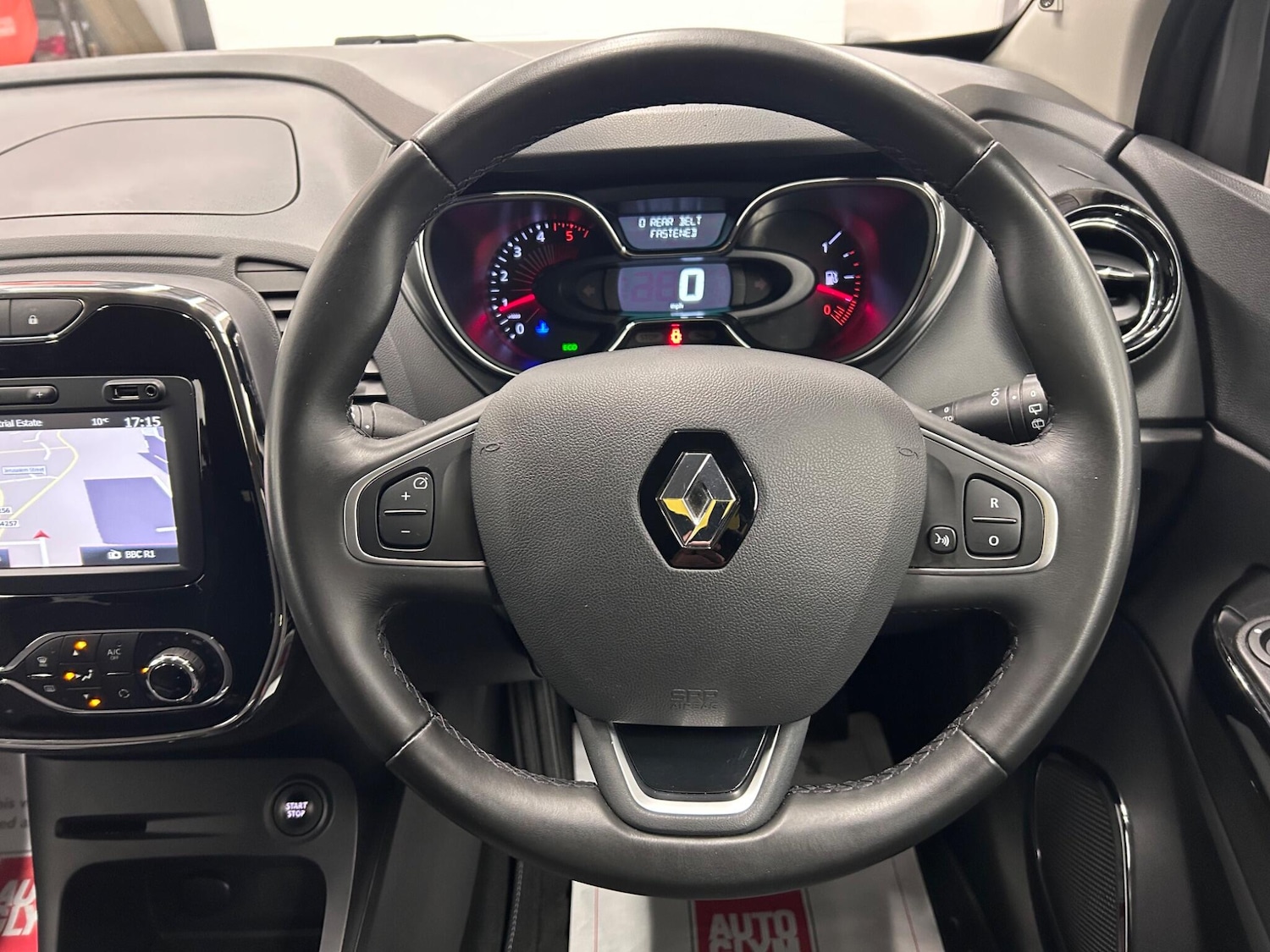 Used Renault Captur 2017 for sale - 76613169: Photo 22