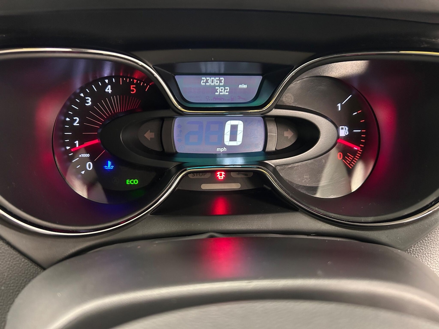 Used Renault Captur 2017 for sale - 76613169: Photo 35