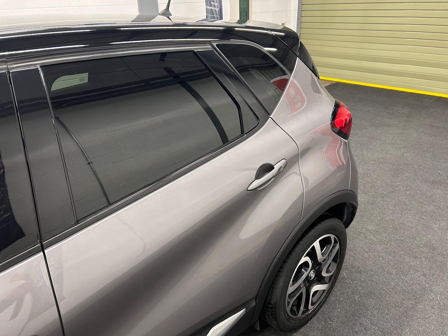 Used Renault Captur 2017 for sale - 76613169: Photo 43