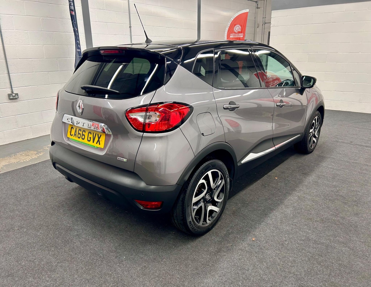 Used Renault Captur 2017 for sale - 76613169: Photo 7