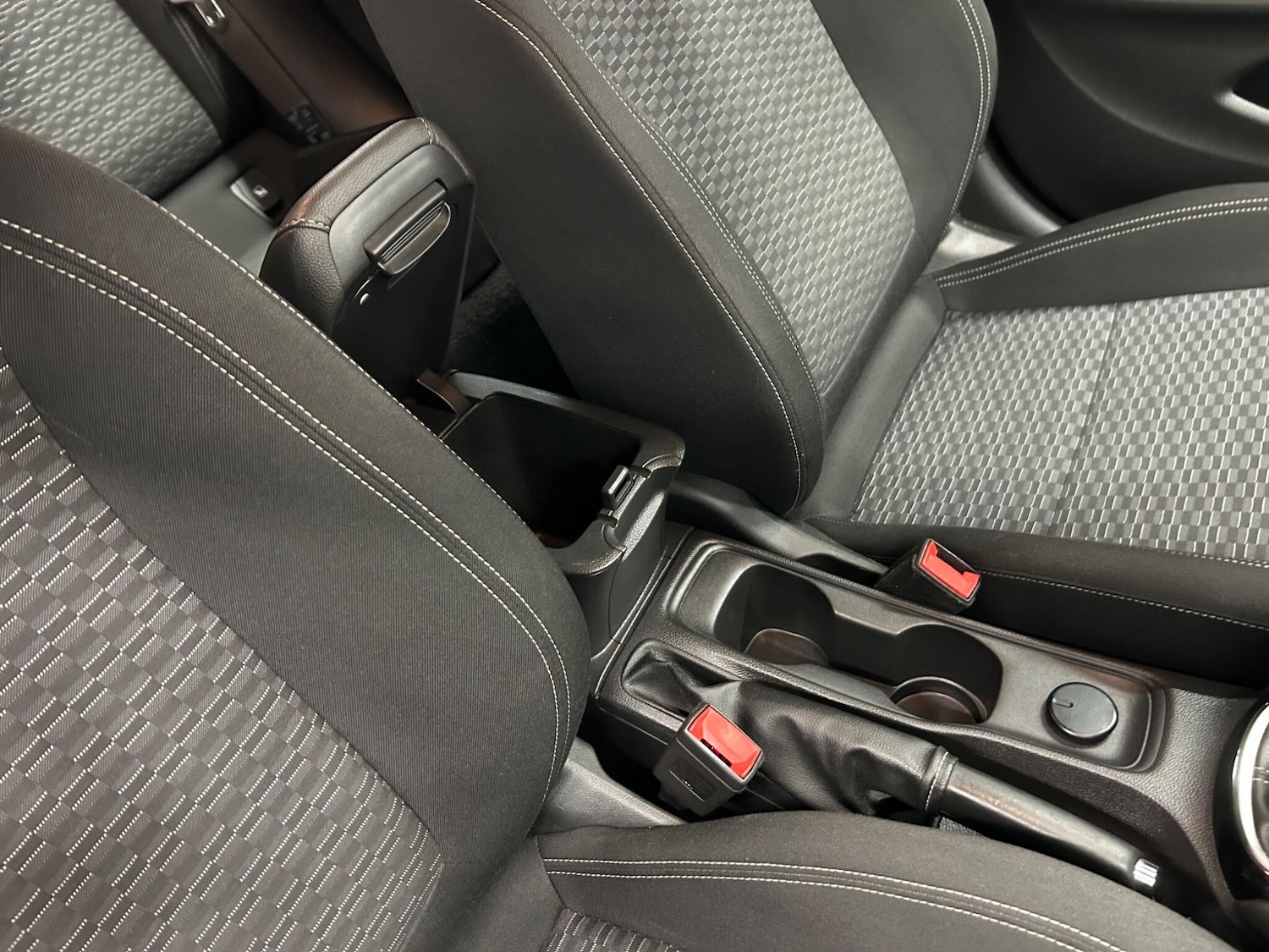 Used Vauxhall Astra 2017 for sale - 78128158: Photo 30