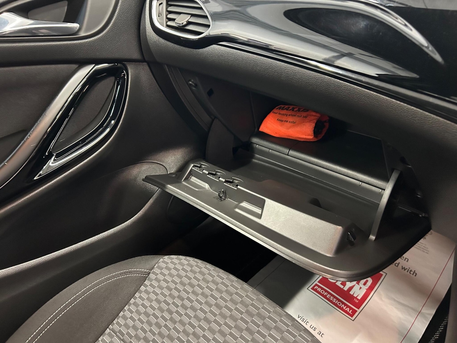 Used Vauxhall Astra 2017 for sale - 78128158: Photo 31