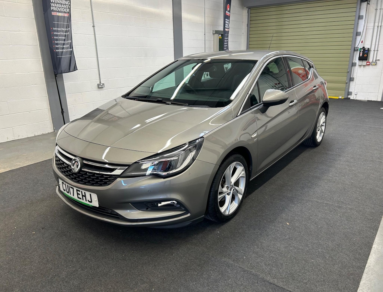 Used Vauxhall Astra 2017 for sale - 78128158: Photo 5