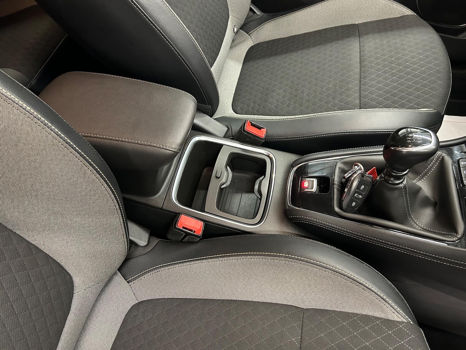 Used Vauxhall Grandland X 2018 for sale - 77144667: Photo 28