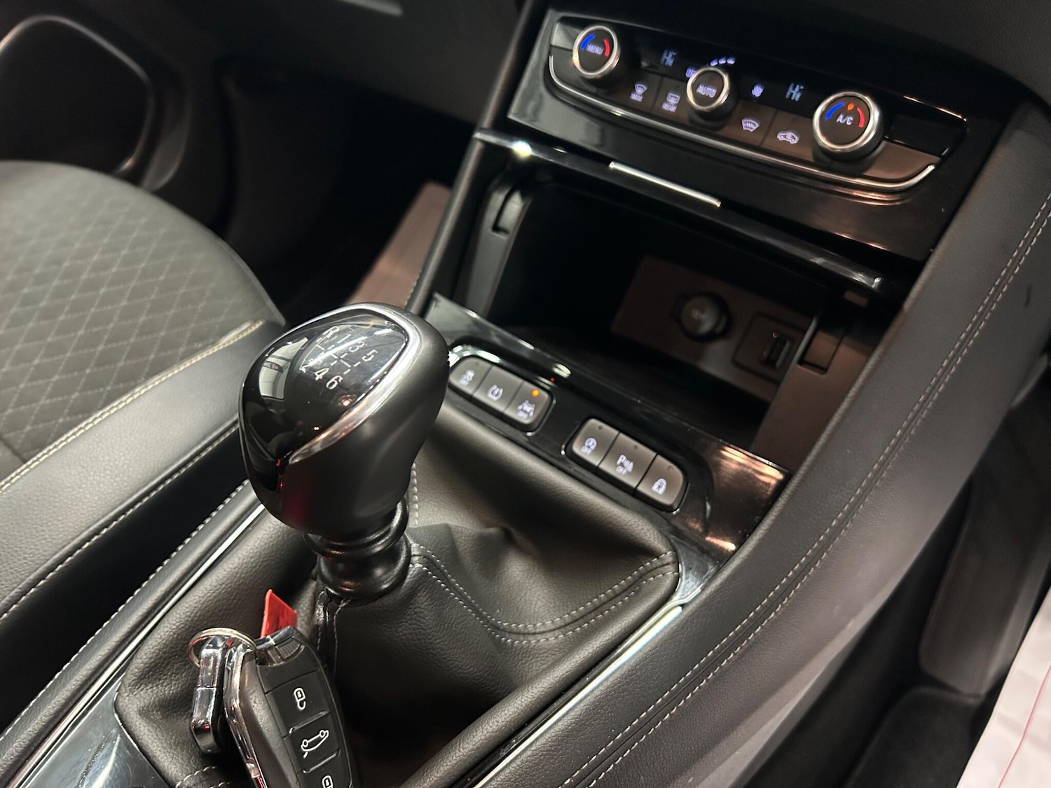 Used Vauxhall Grandland X 2018 for sale - 77144667: Photo 31