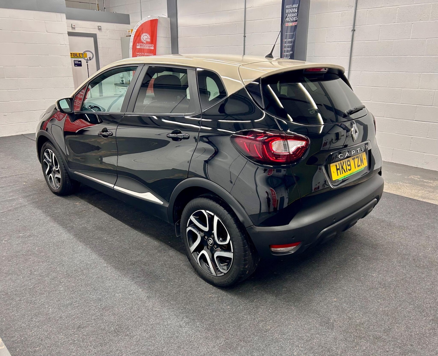 Used Renault Captur 2019 for sale - 76913363: Photo 5