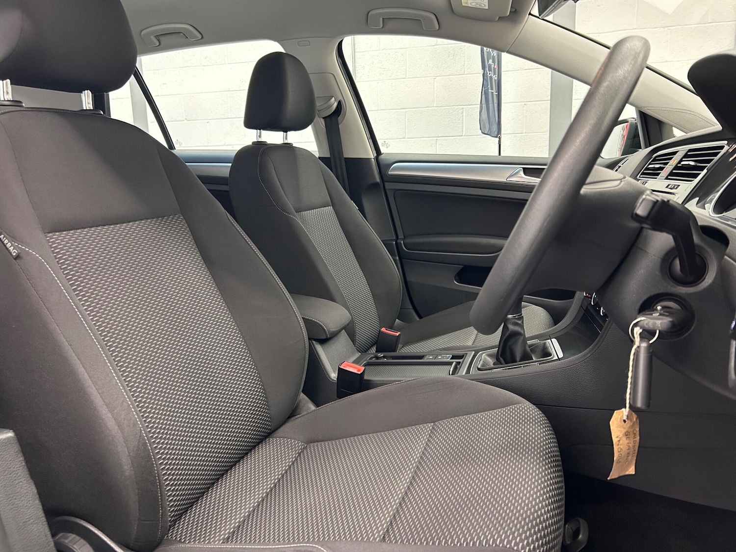 Used Volkswagen Golf 2019 for sale - 76612755: Photo 12