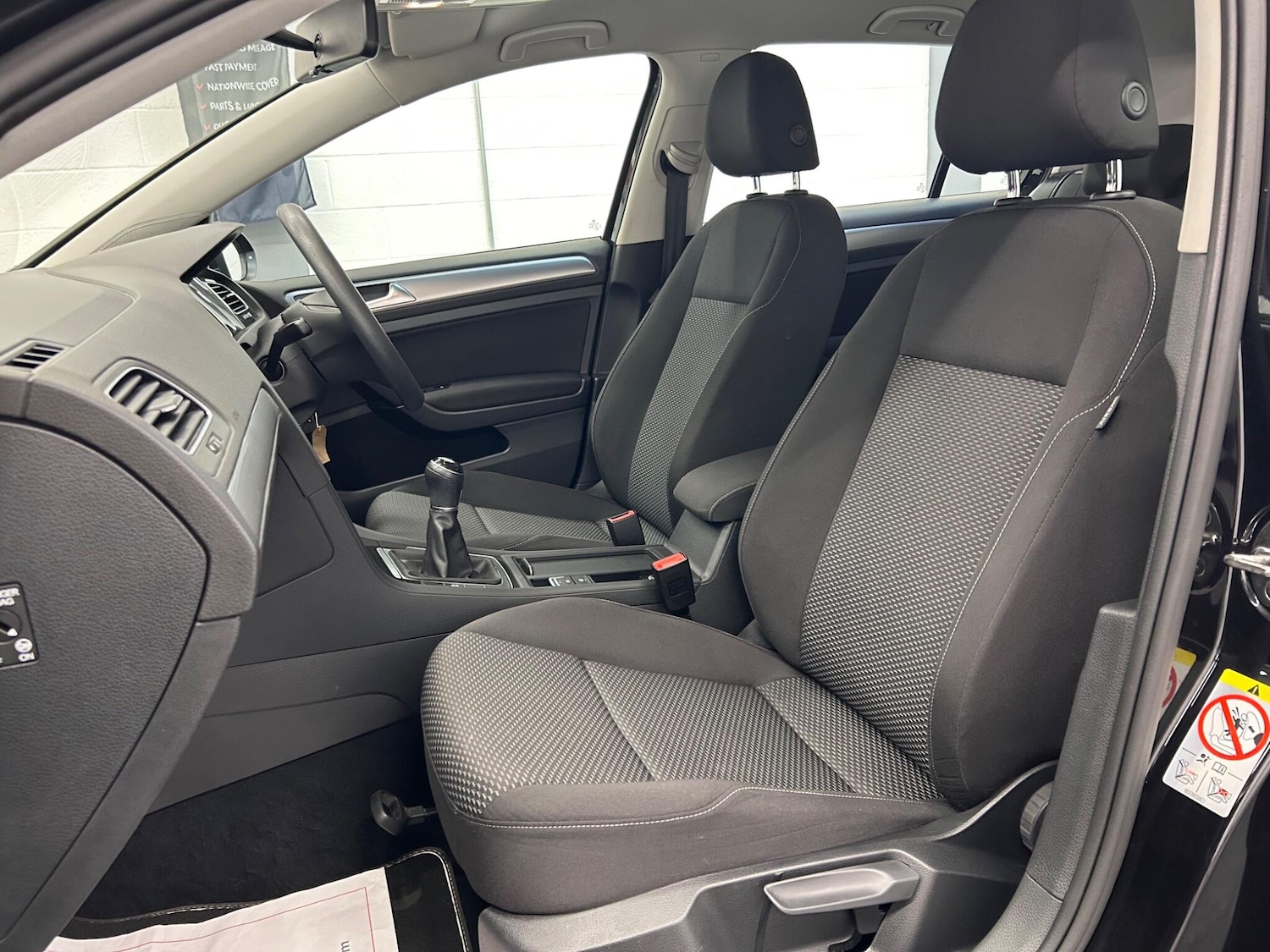 Used Volkswagen Golf 2019 for sale - 76612755: Photo 15