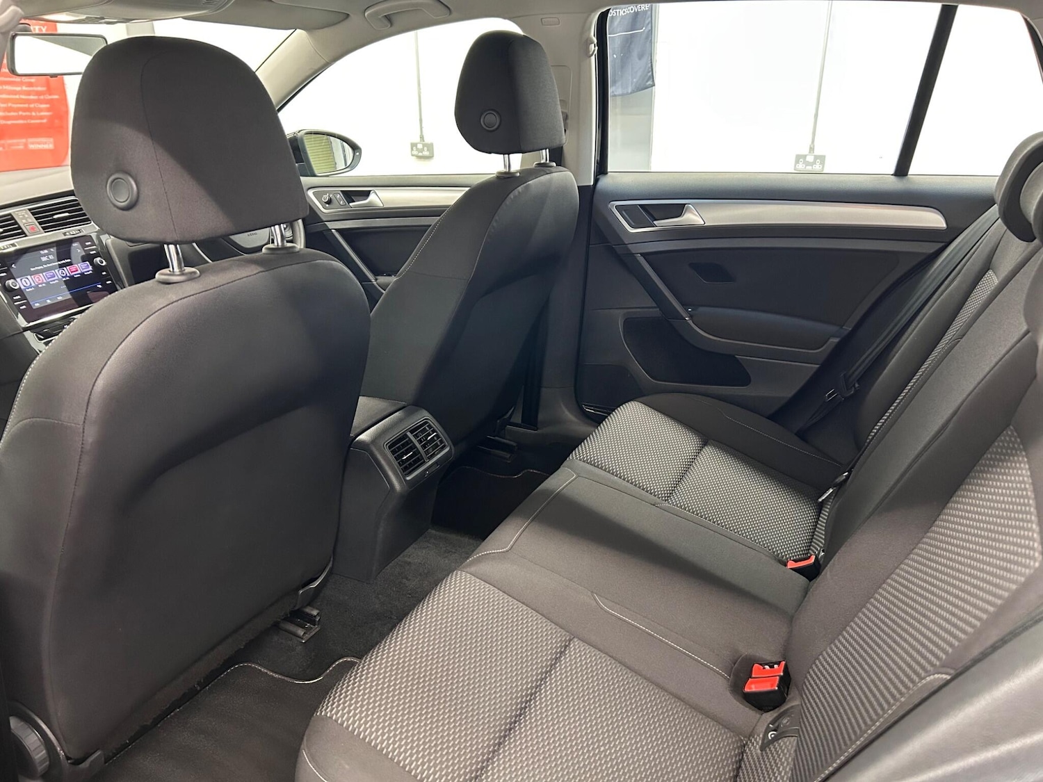 Used Volkswagen Golf 2019 for sale - 76612755: Photo 17