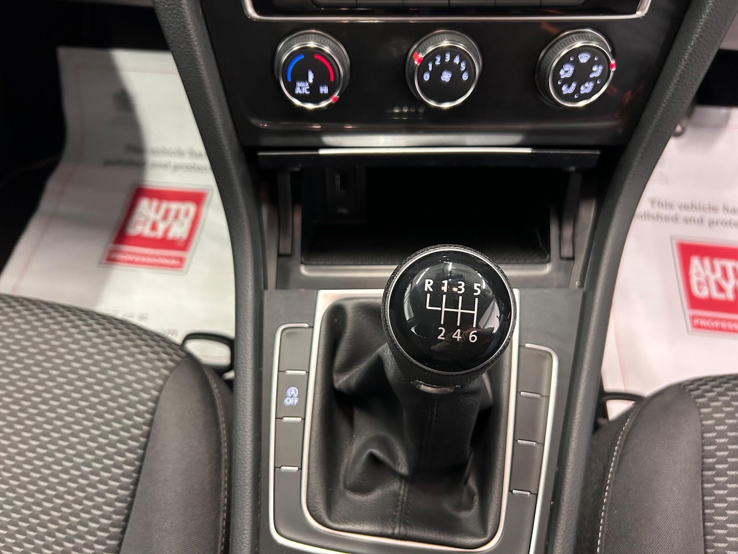 Used Volkswagen Golf 2019 for sale - 76612755: Photo 29