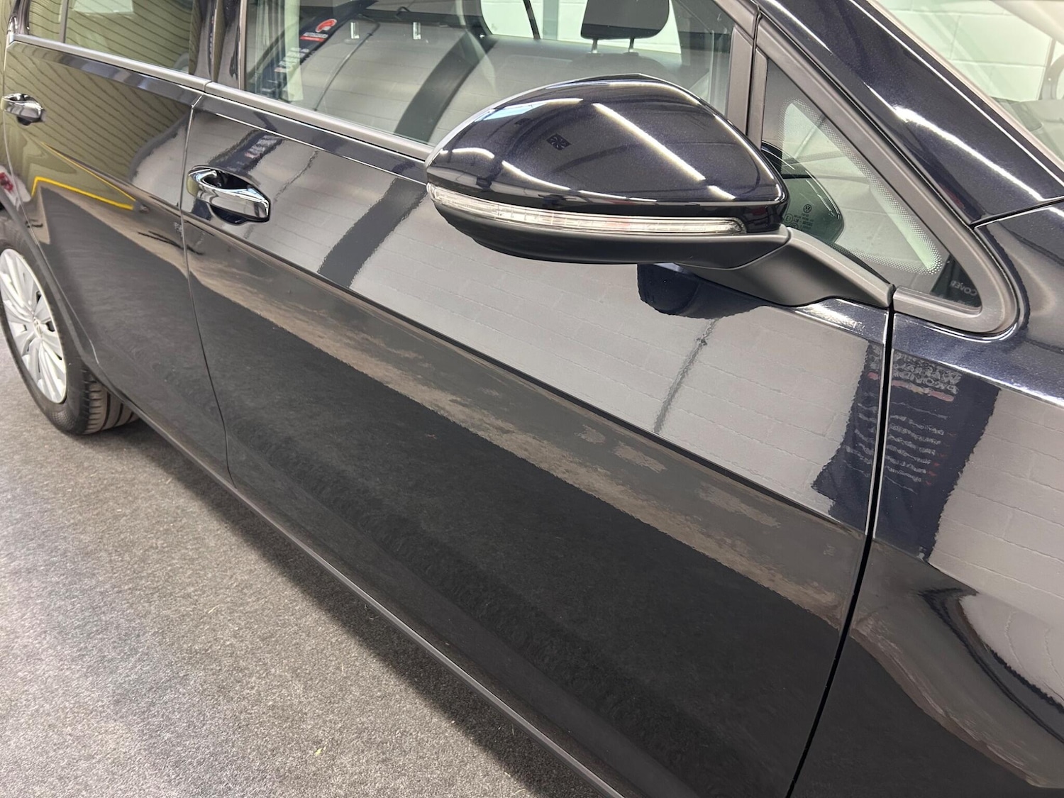 Used Volkswagen Golf 2019 for sale - 76612755: Photo 33