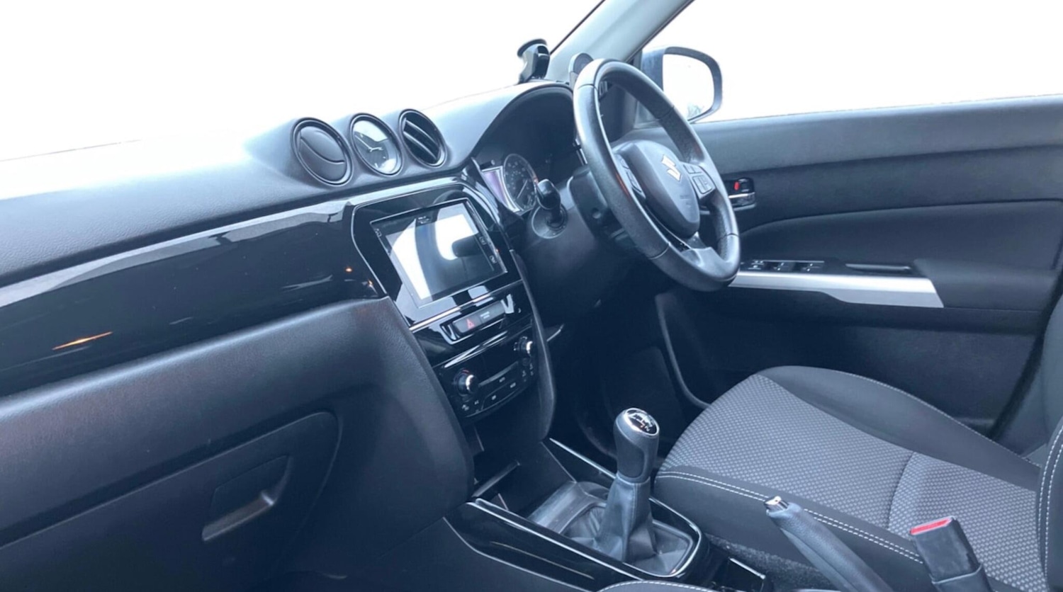 Used Suzuki Vitara 2017 for sale - 77066756: Photo 2