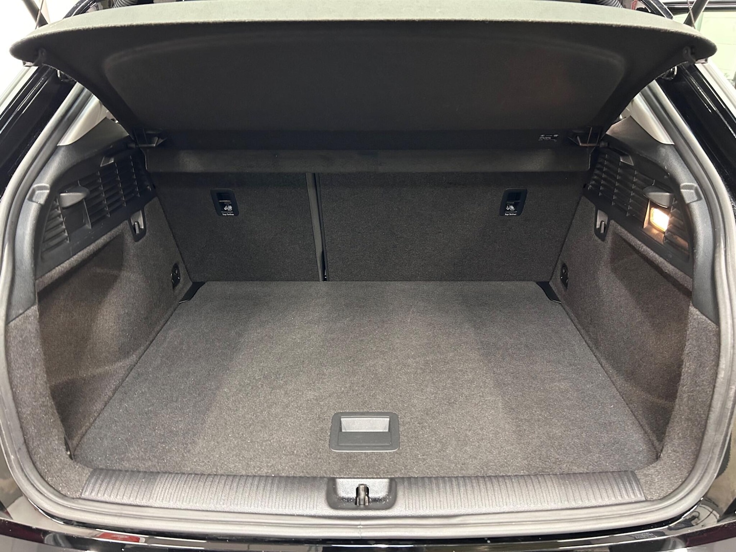 Used Audi Q2 2017 for sale - 76612758: Photo 18