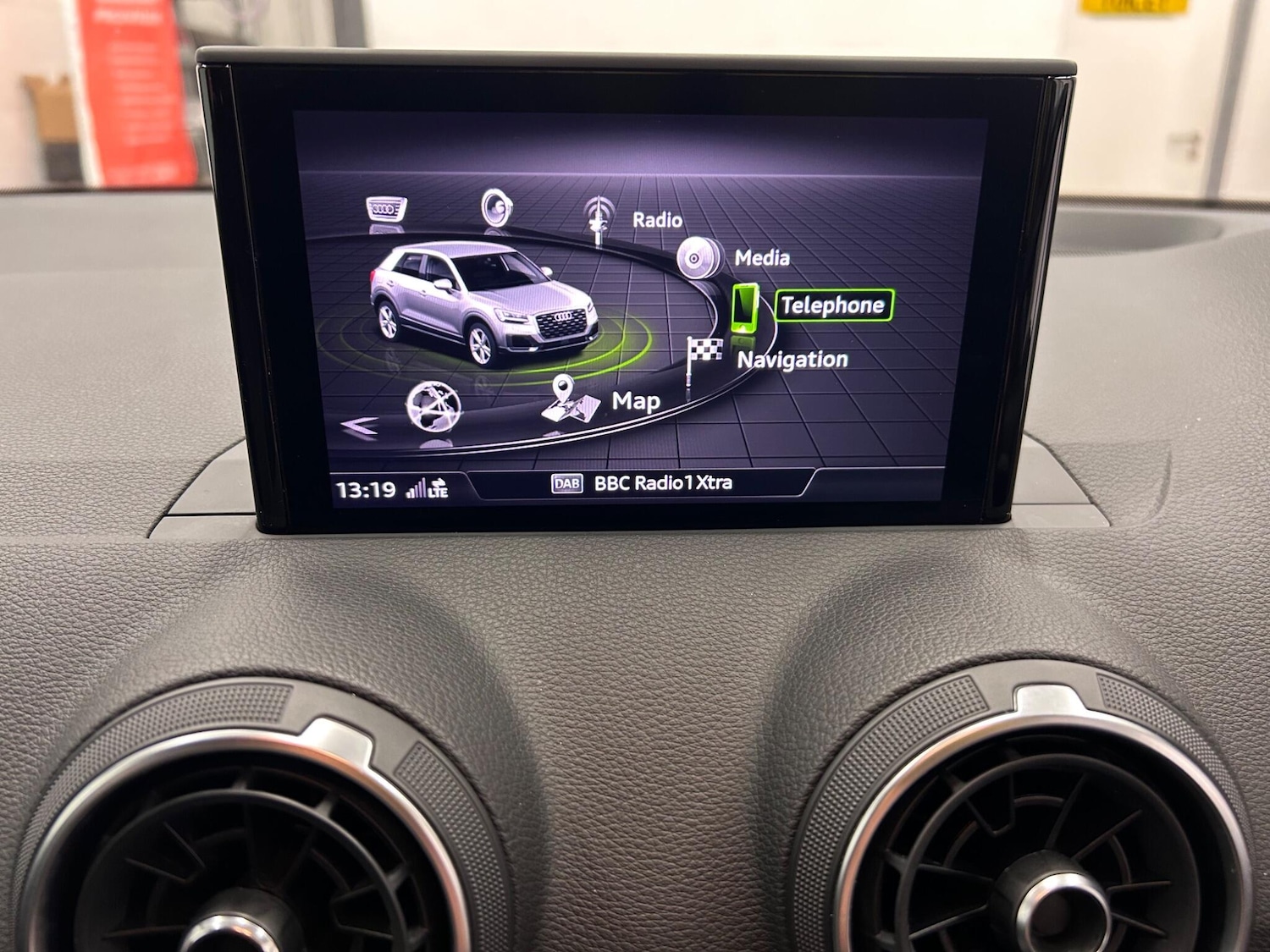 Used Audi Q2 2017 for sale - 76612758: Photo 33