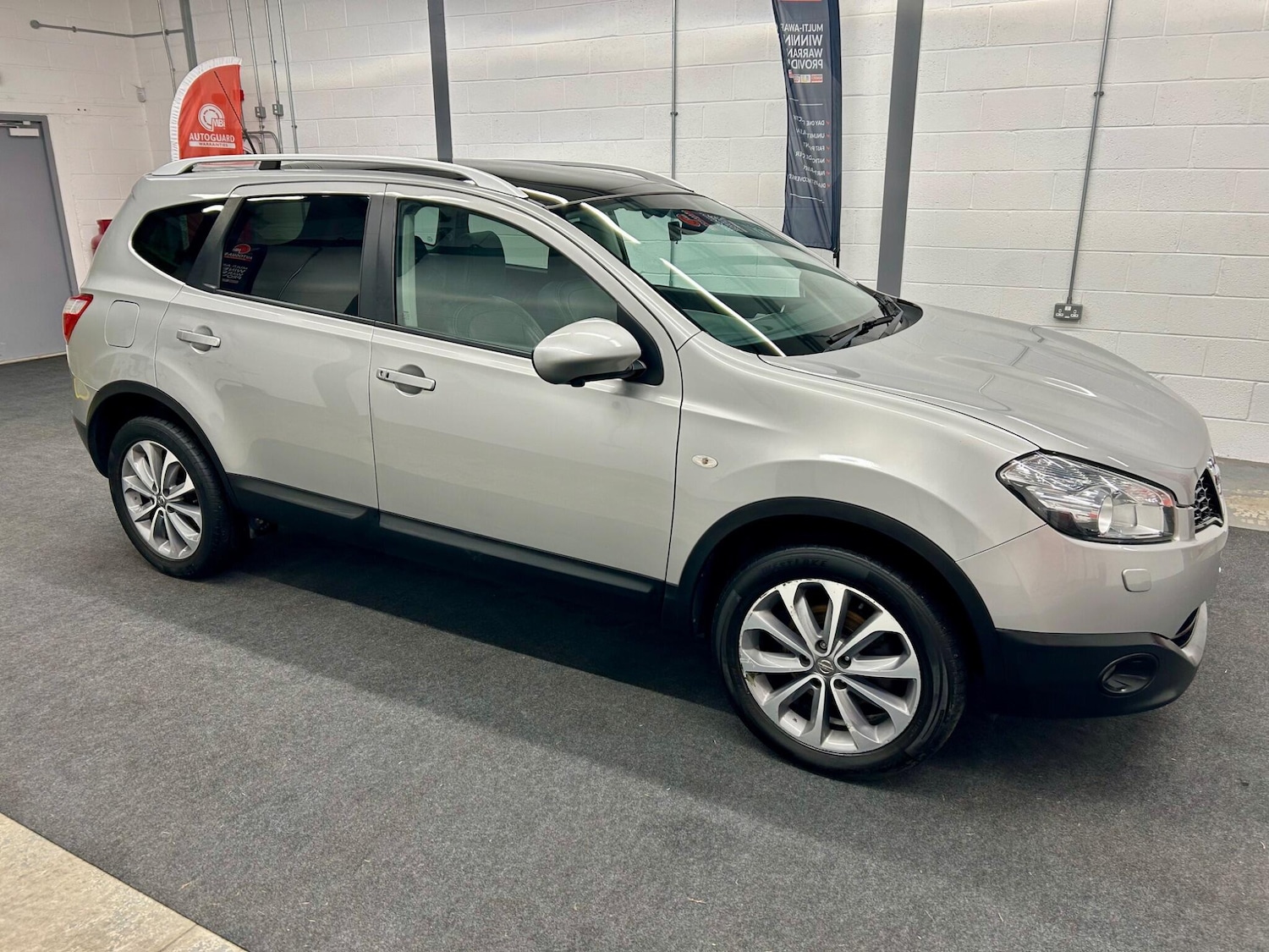 Used Nissan Qashqai+2 2014 for sale - 77237758: Photo 9