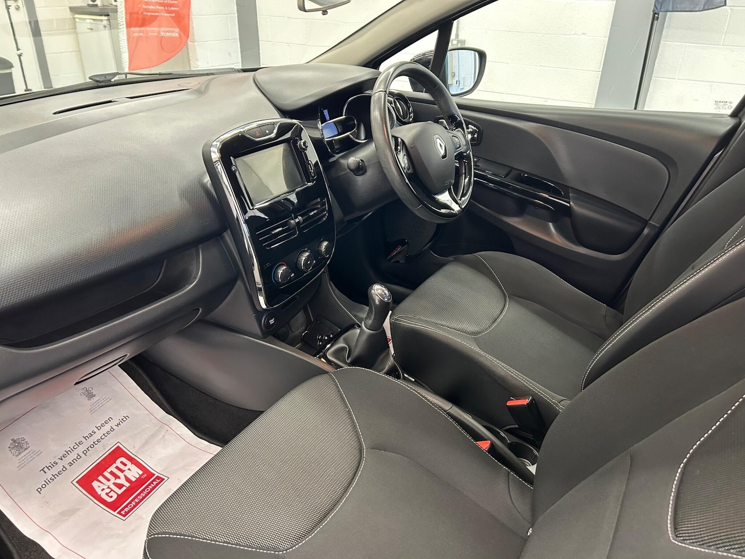 Used Renault Clio 2013 for sale - 78127666: Photo 17