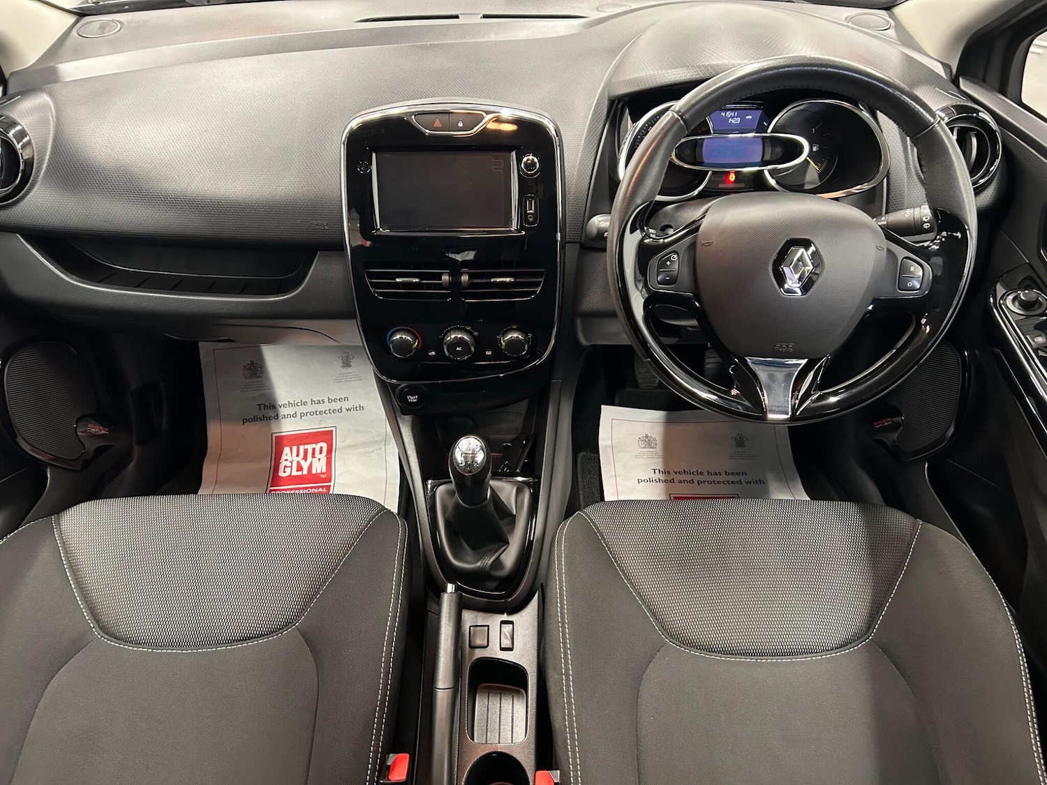 Used Renault Clio 2013 for sale - 78127666: Photo 24