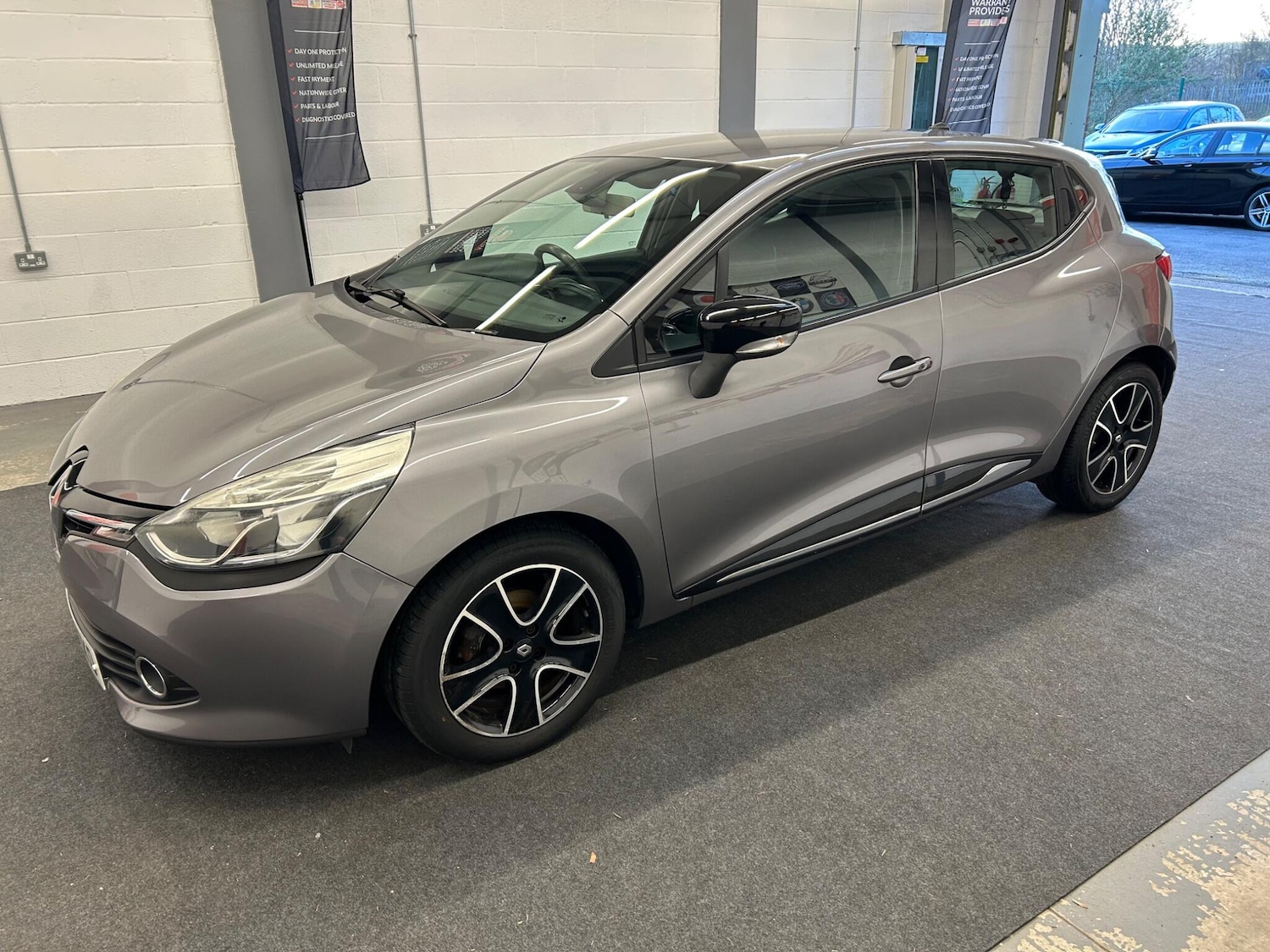 Used Renault Clio 2013 for sale - 78127666: Photo 9