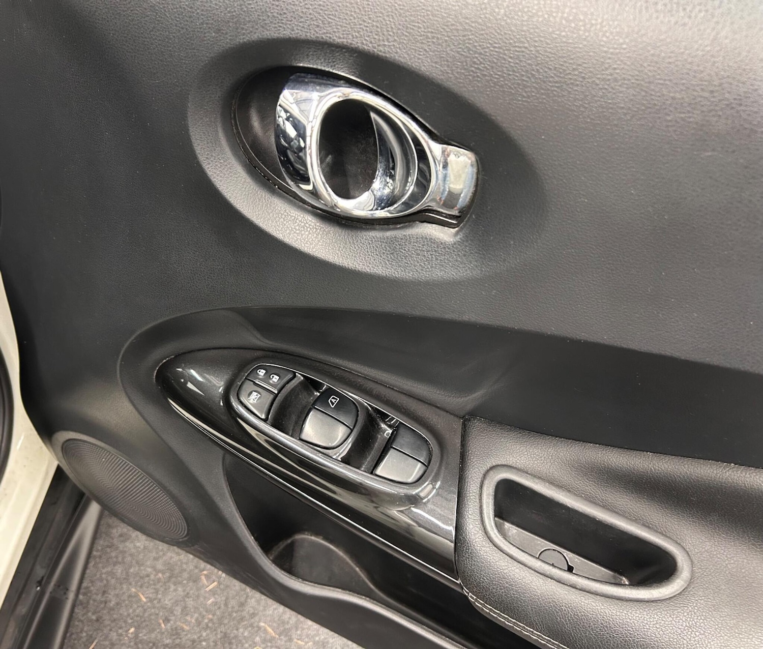 Used Nissan Juke 2015 for sale - 76613158: Photo 28