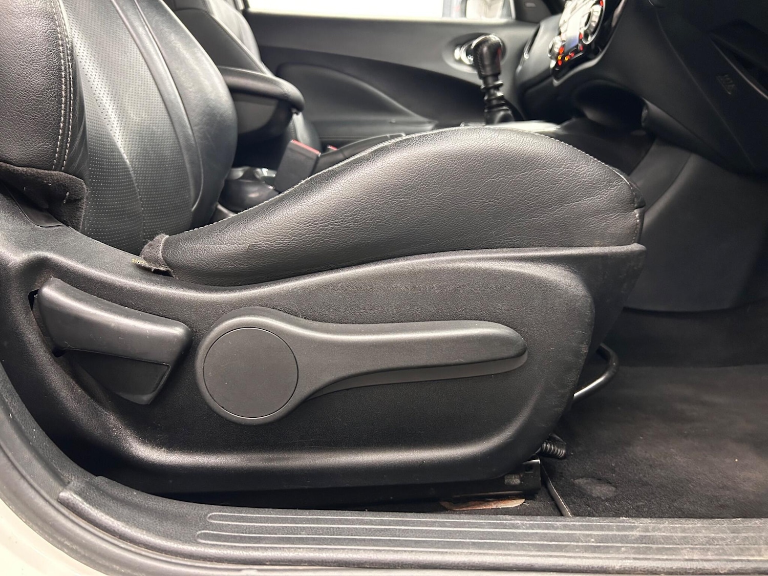 Used Nissan Juke 2015 for sale - 76613158: Photo 29