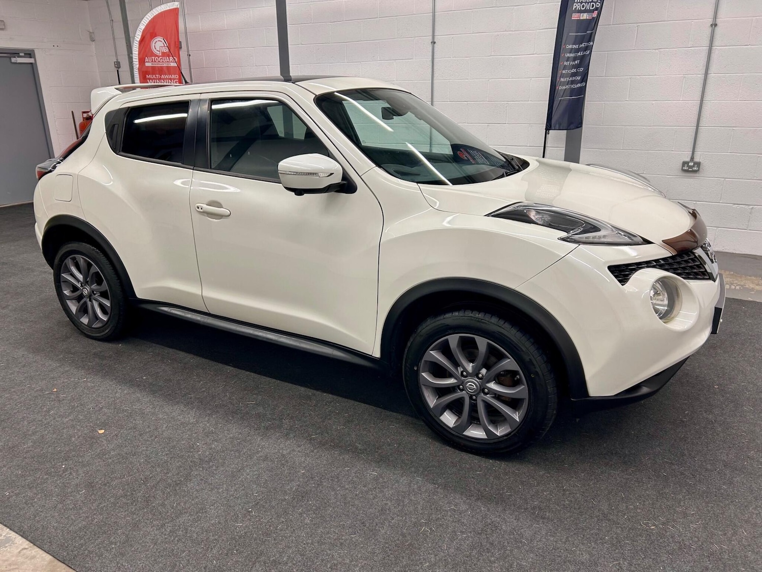 Used Nissan Juke 2015 for sale - 76613158: Photo 8