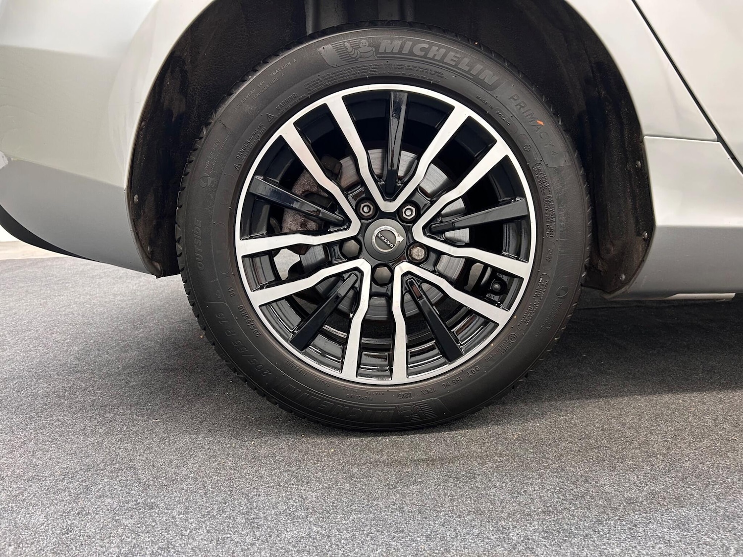 Used Volvo V40 2017 for sale - 76612916: Photo 19