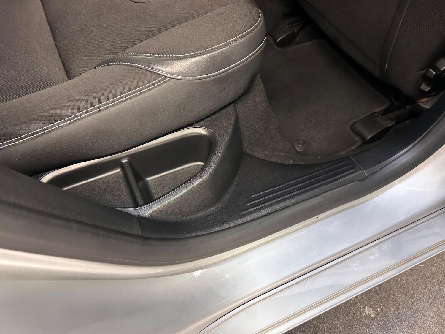 Used Volvo V40 2017 for sale - 76612916: Photo 23