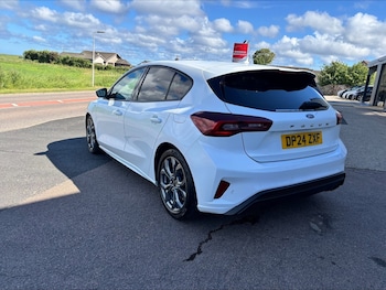 Used Ford Focus 2024 for sale - 79277808: Photo
