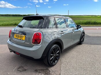 Used MINI Hatch 2018 for sale - 78852550: Photo