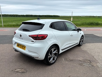 Used Renault Clio 2023 for sale - 78920774: Photo