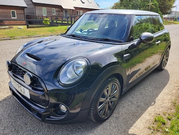 Used MINI Hatch 2015 for sale - 75609768: Photo