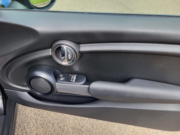 Used MINI Hatch 2019 for sale - 75608775: Photo 15