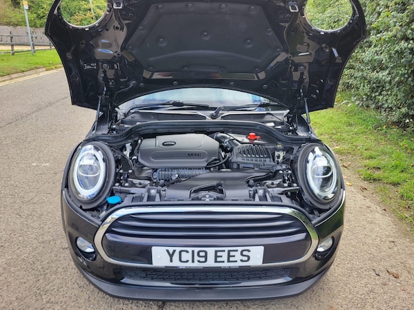 Used MINI Hatch 2019 for sale - 75608775: Photo 8