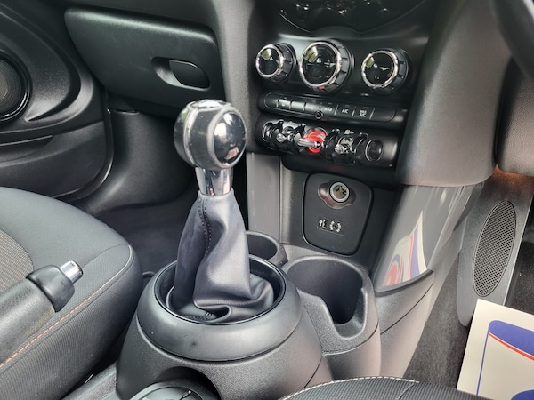 Used MINI Hatch 2017 for sale - 76196949: Photo 17