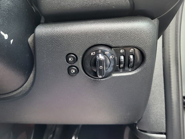 Used MINI Hatch 2017 for sale - 76196949: Photo 19