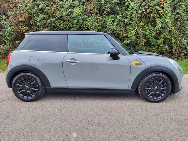 Used MINI Hatch 2017 for sale - 76196949: Photo 1