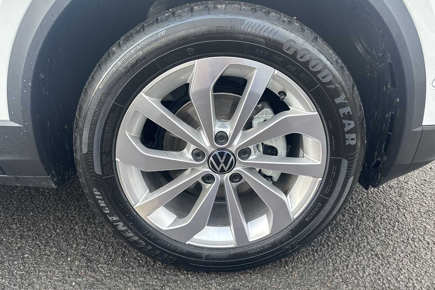 Used Volkswagen T-Roc 2025 for sale - 77032469: Photo 5