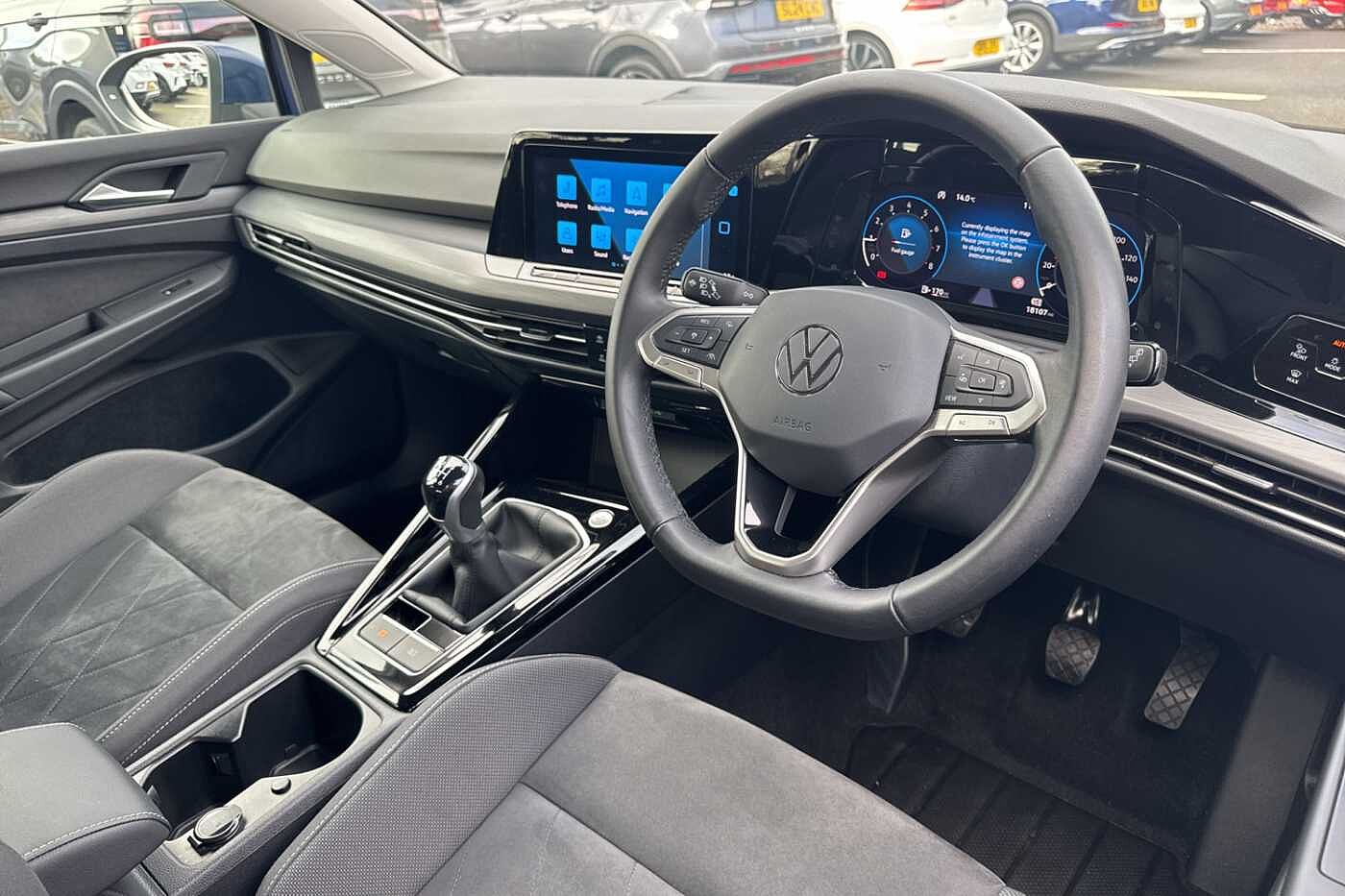 Used Volkswagen Golf 2023 for sale - 76676701: Photo 6