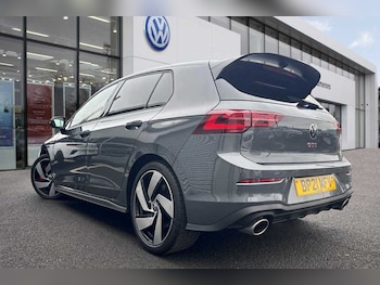 Used Volkswagen Golf 2021 for sale - 76674588: Photo