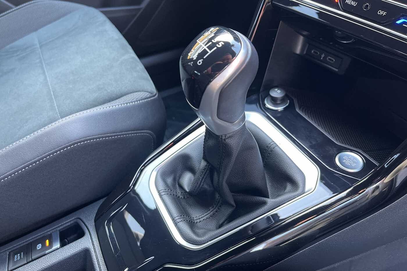 Used Volkswagen T-Roc 2022 for sale - 76675102: Photo 8