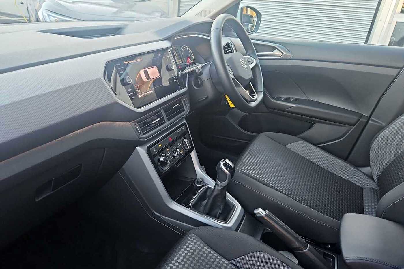 Used Volkswagen T-Cross 2022 for sale - 77220150: Photo 2